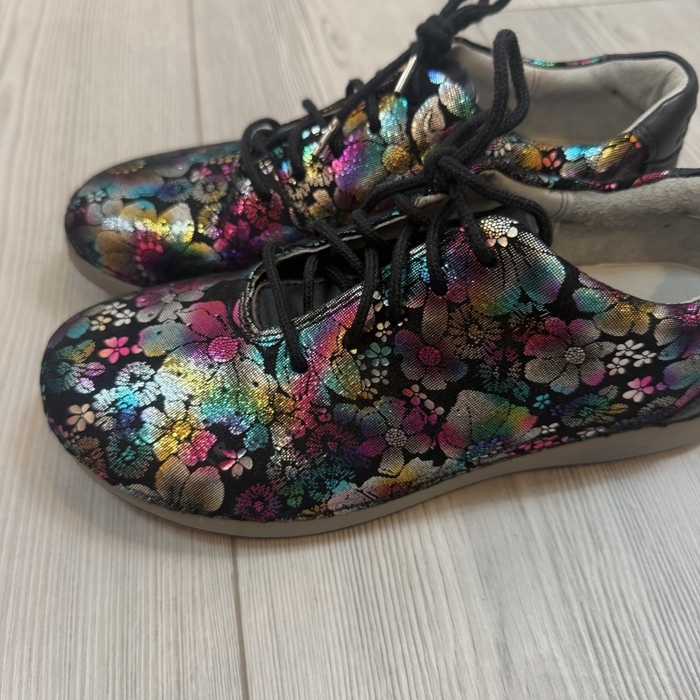 NEW Alegria Essence Liberty Love Colorful Leather Lace Up Shoes EU 37 US 7 7.5 - Picture 3 of 14